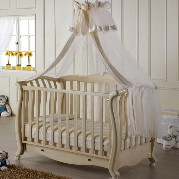 Andrea Κρεβάτι